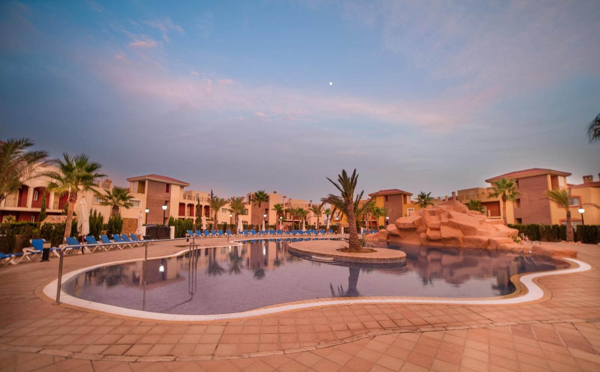 Ona Lomas Village - La Manga Club Εξωτερικό φωτογραφία